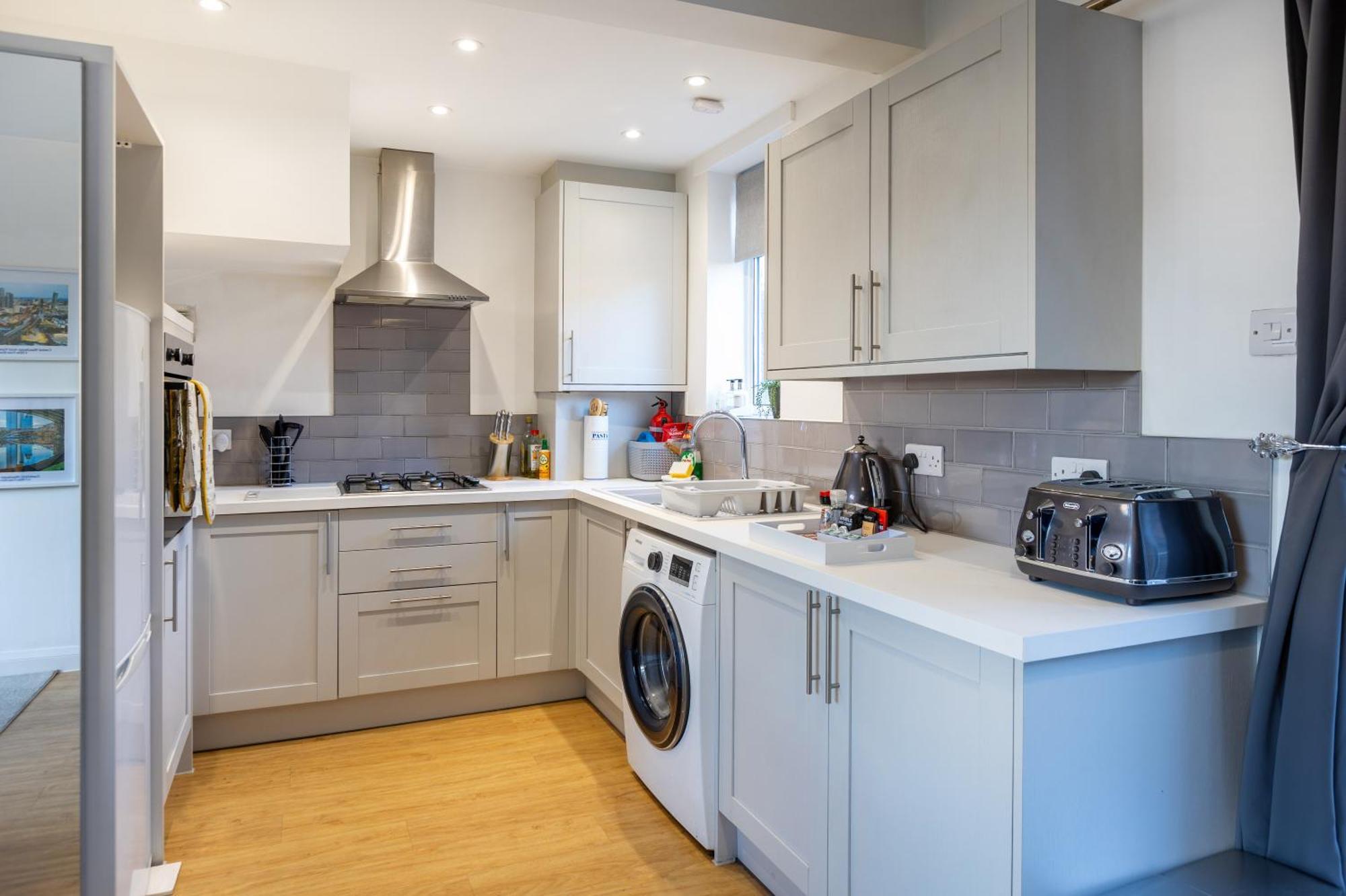 The Heart - Cosy 3 Bedroom House With Double Driveway And Garden In Manchester Exteriér fotografie